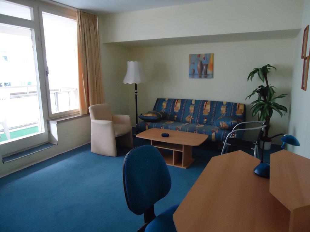 Hotel Kubrat Berlin Mitte Berlin